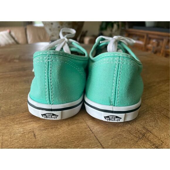 Vans Off The Wall Women's Size 7 W , men's size 5,5 Skateboard Shoes Aqua Mint B - Picture 3 of 8